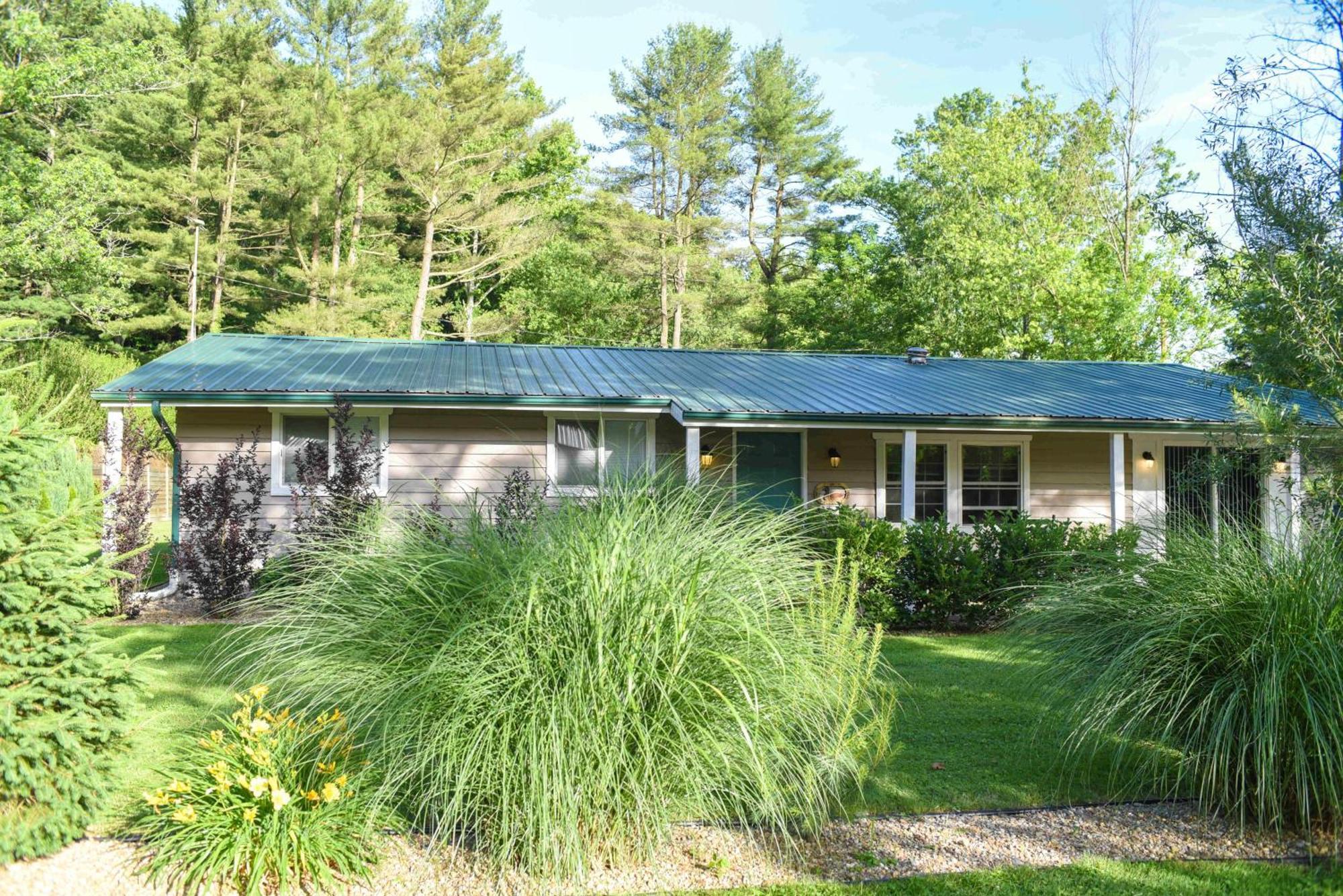 Cottage With Yard And Grill About 21 Mi To Hocking Hills! Nelsonville Kültér fotó