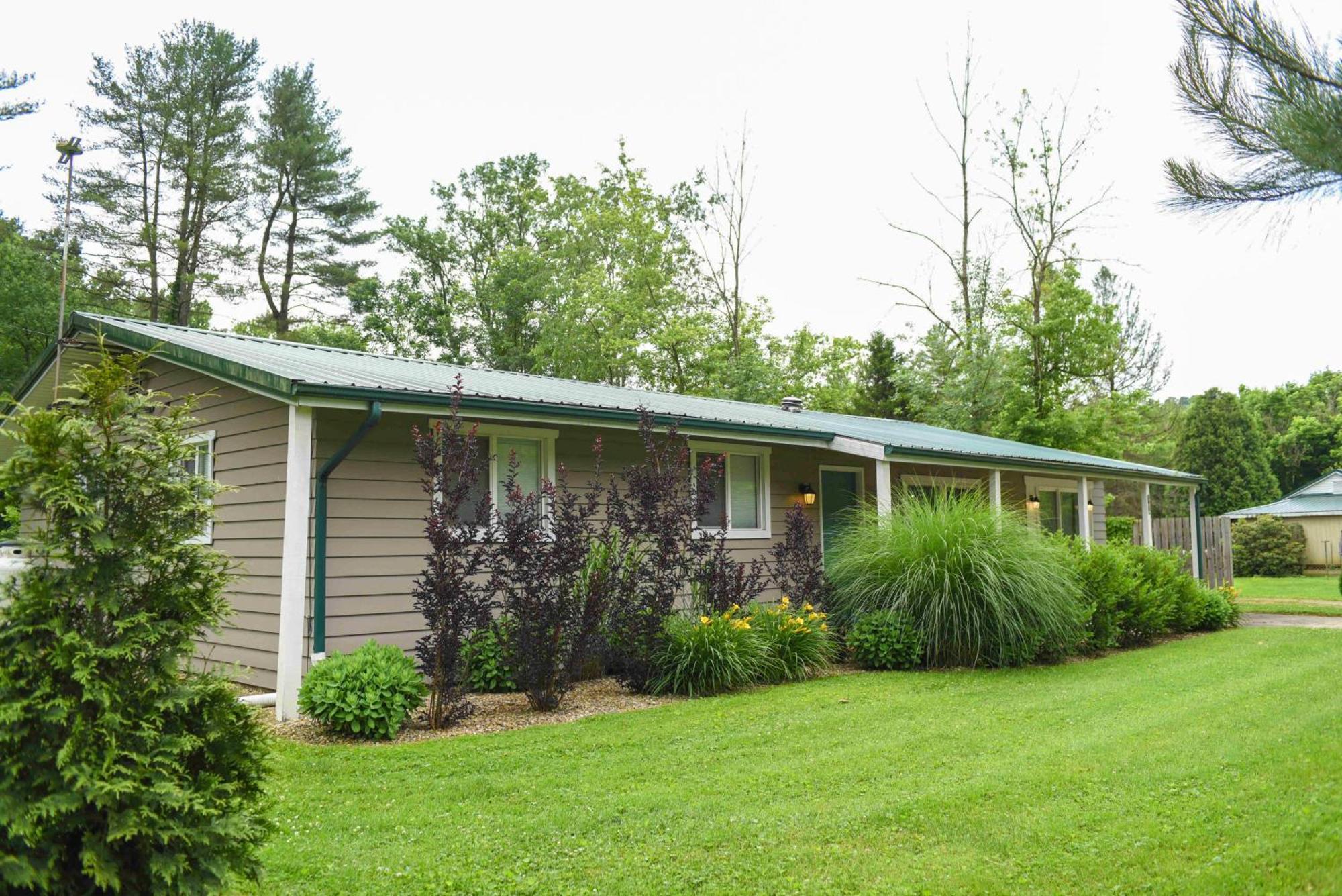Cottage With Yard And Grill About 21 Mi To Hocking Hills! Nelsonville Kültér fotó